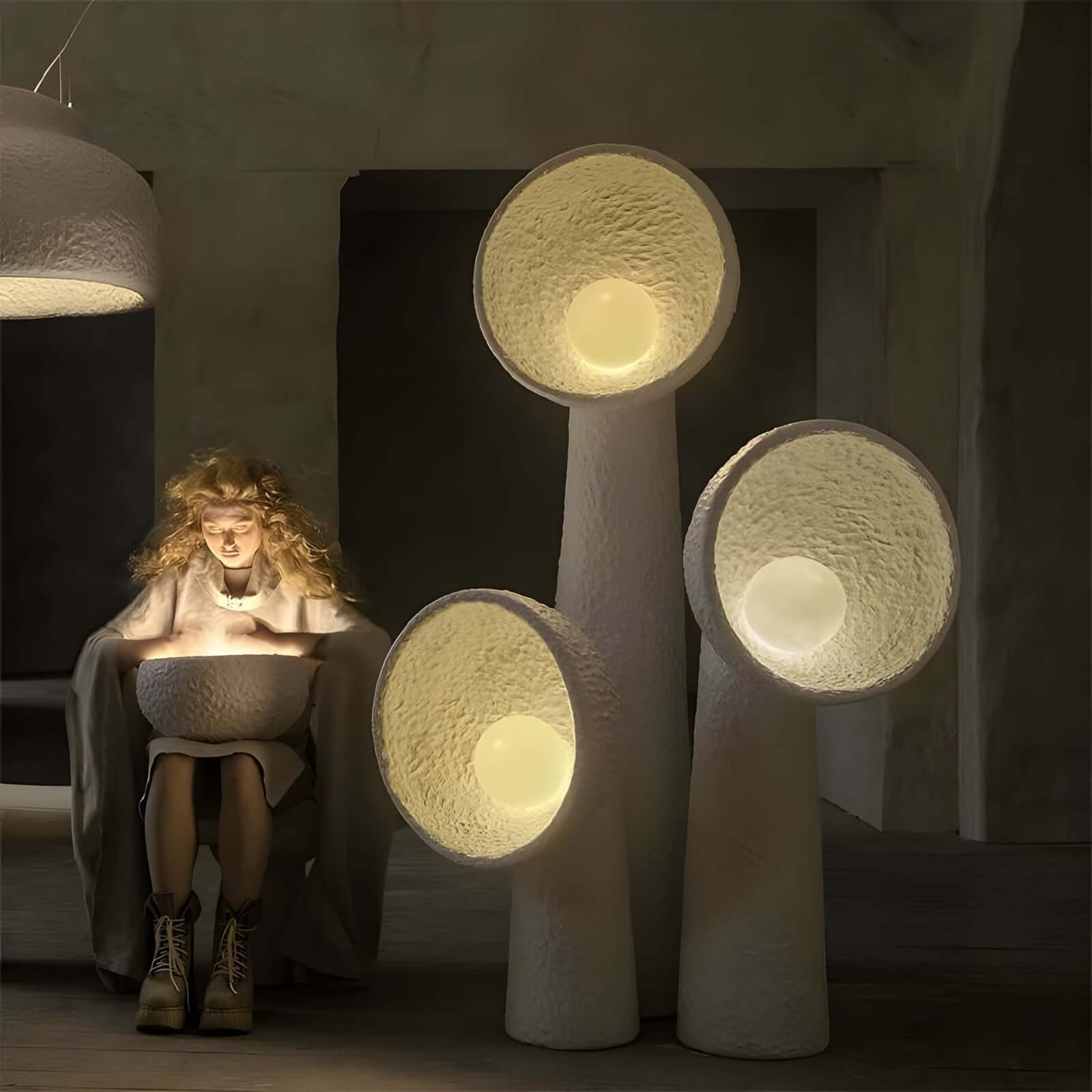 Lorqui Floor Lamp