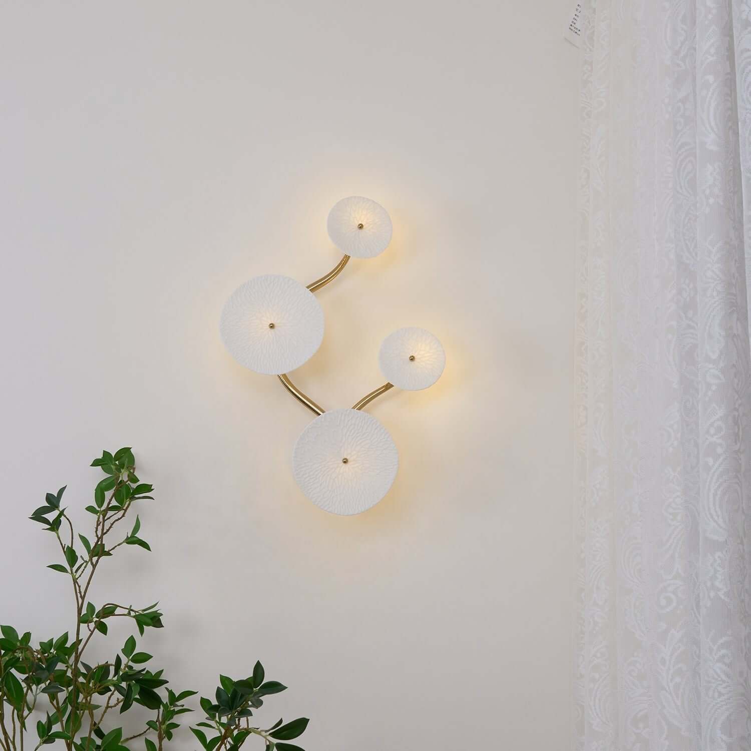 Lotus Leaf Wall Lamp