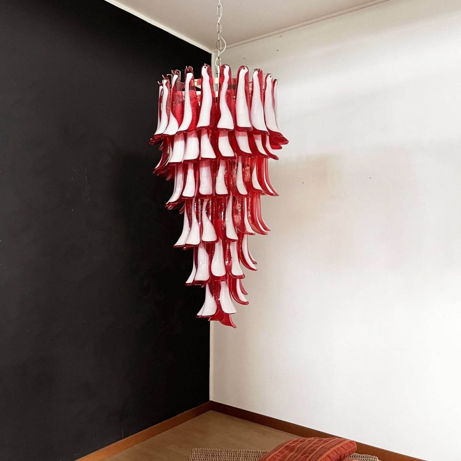 Lufra Chandelier