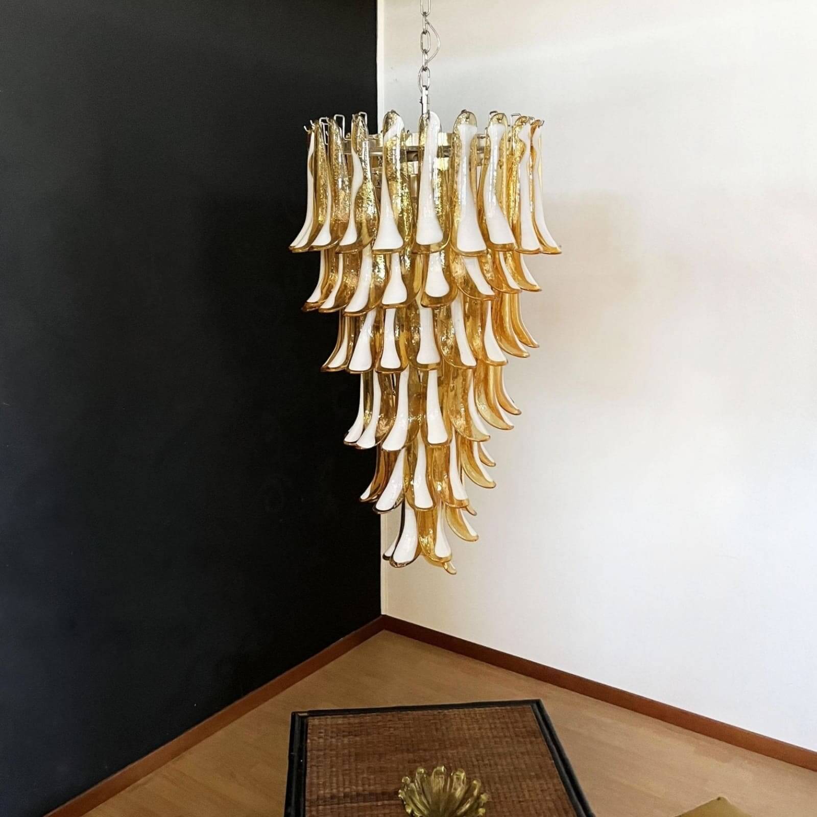 Lufra Chandelier