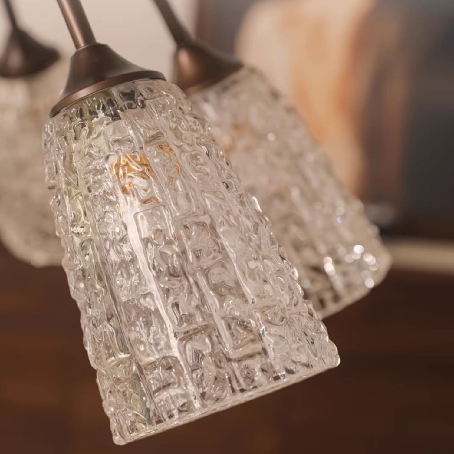 Lunava Chandelier