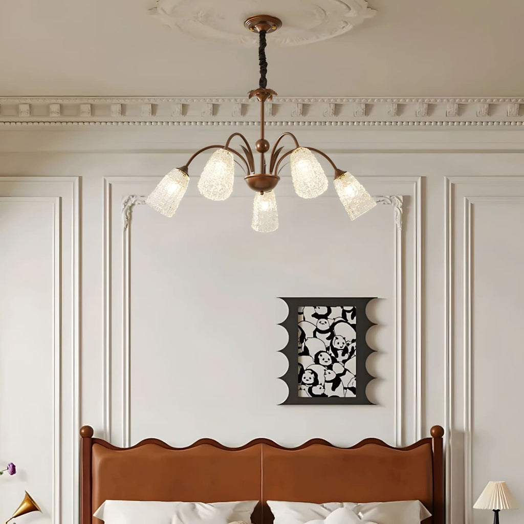 Lunava Chandelier