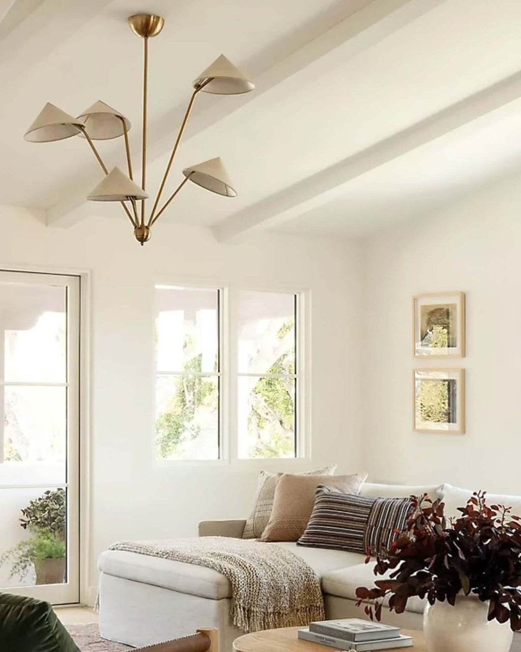 Luniva Chandelier