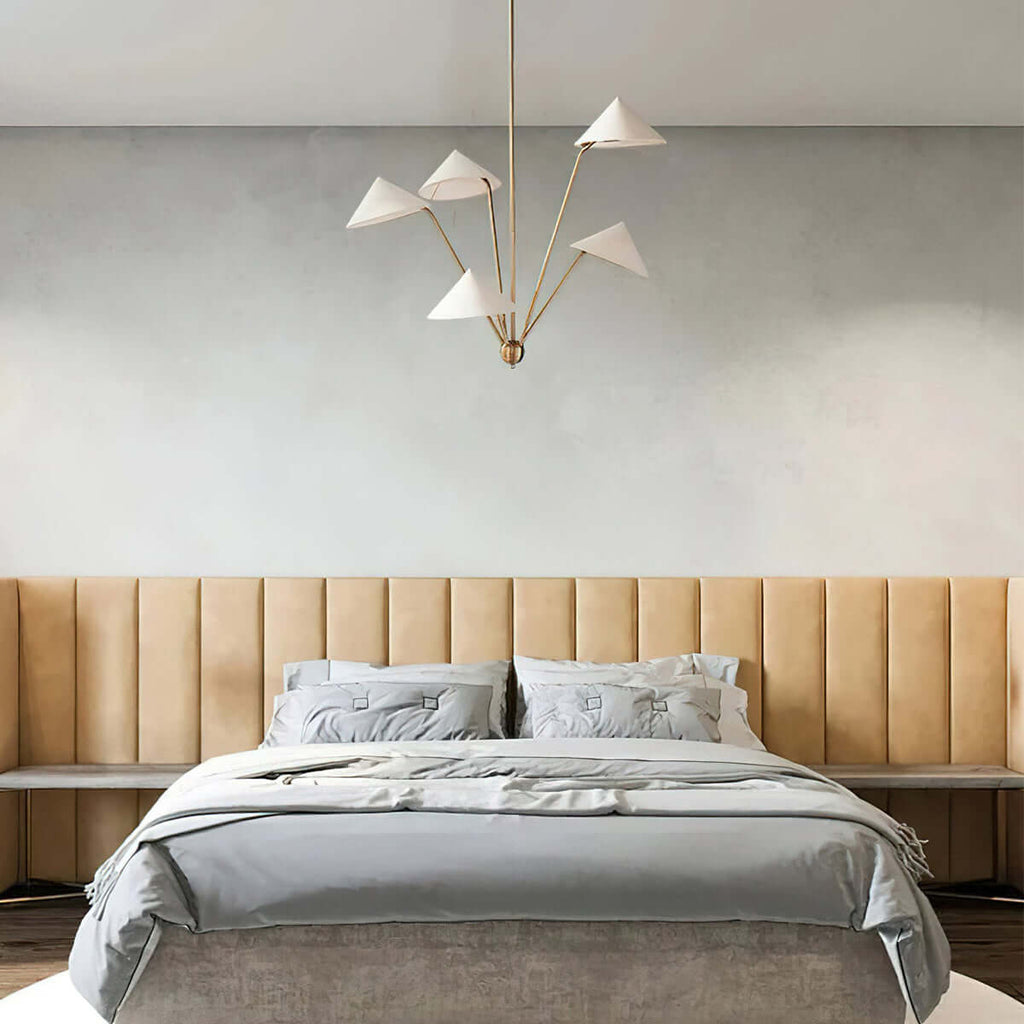 Luniva Chandelier