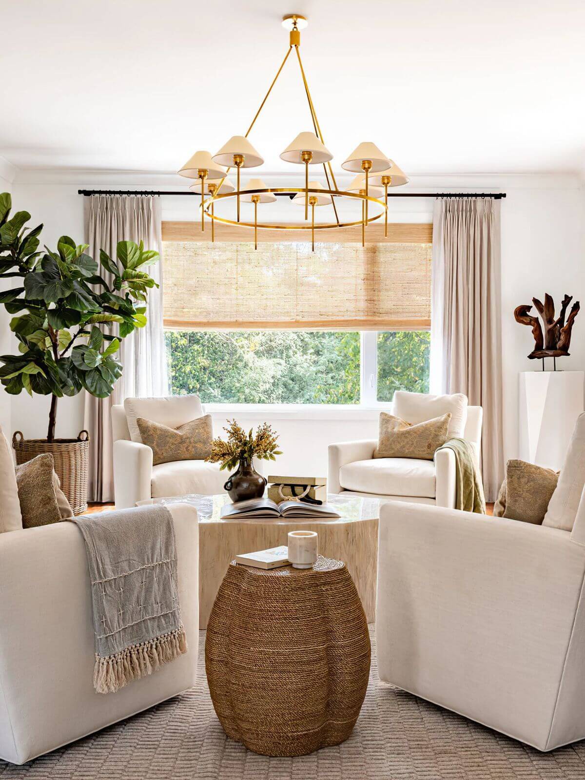 Luntra Chandelier