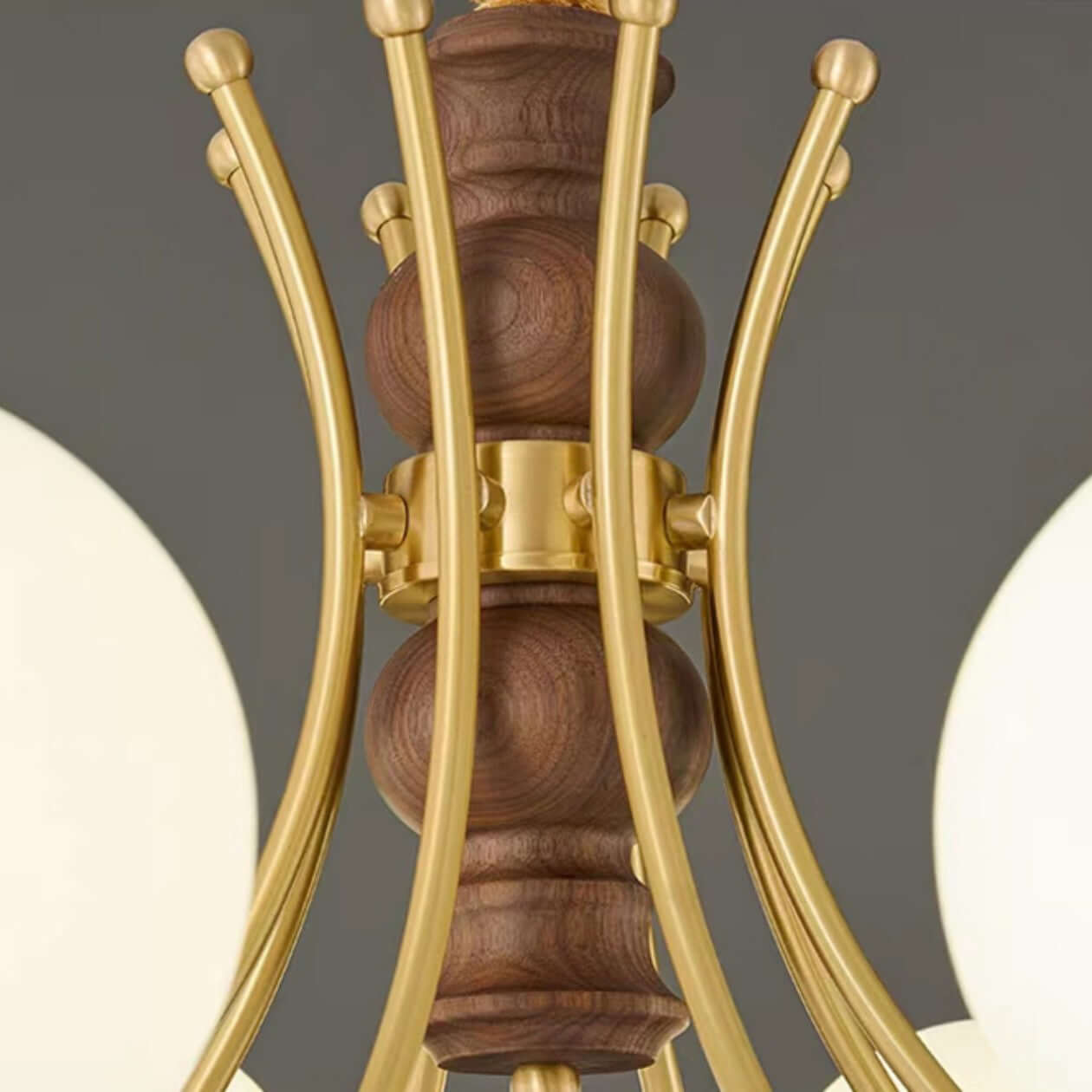 Luster Chandelier