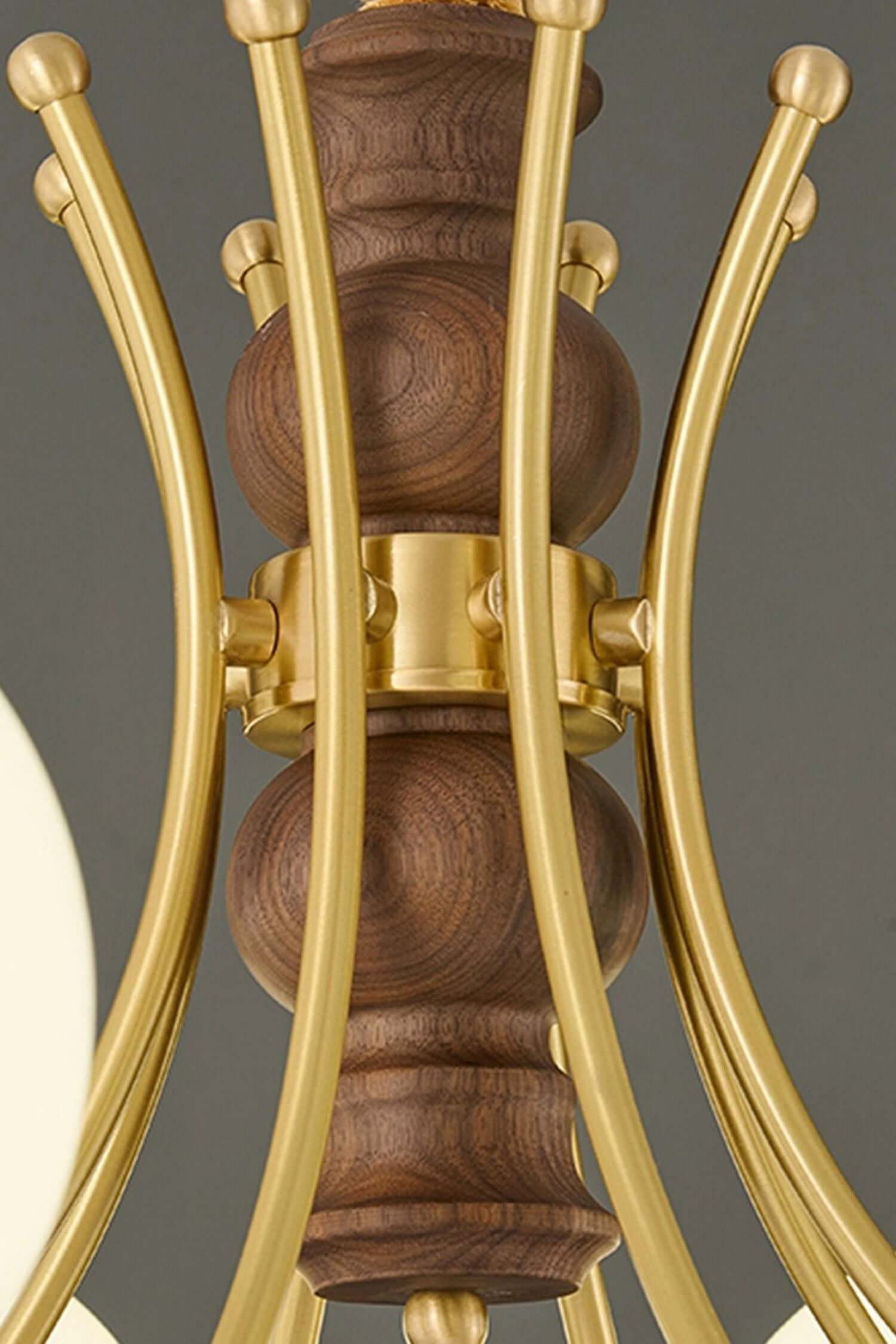 Luster Chandelier