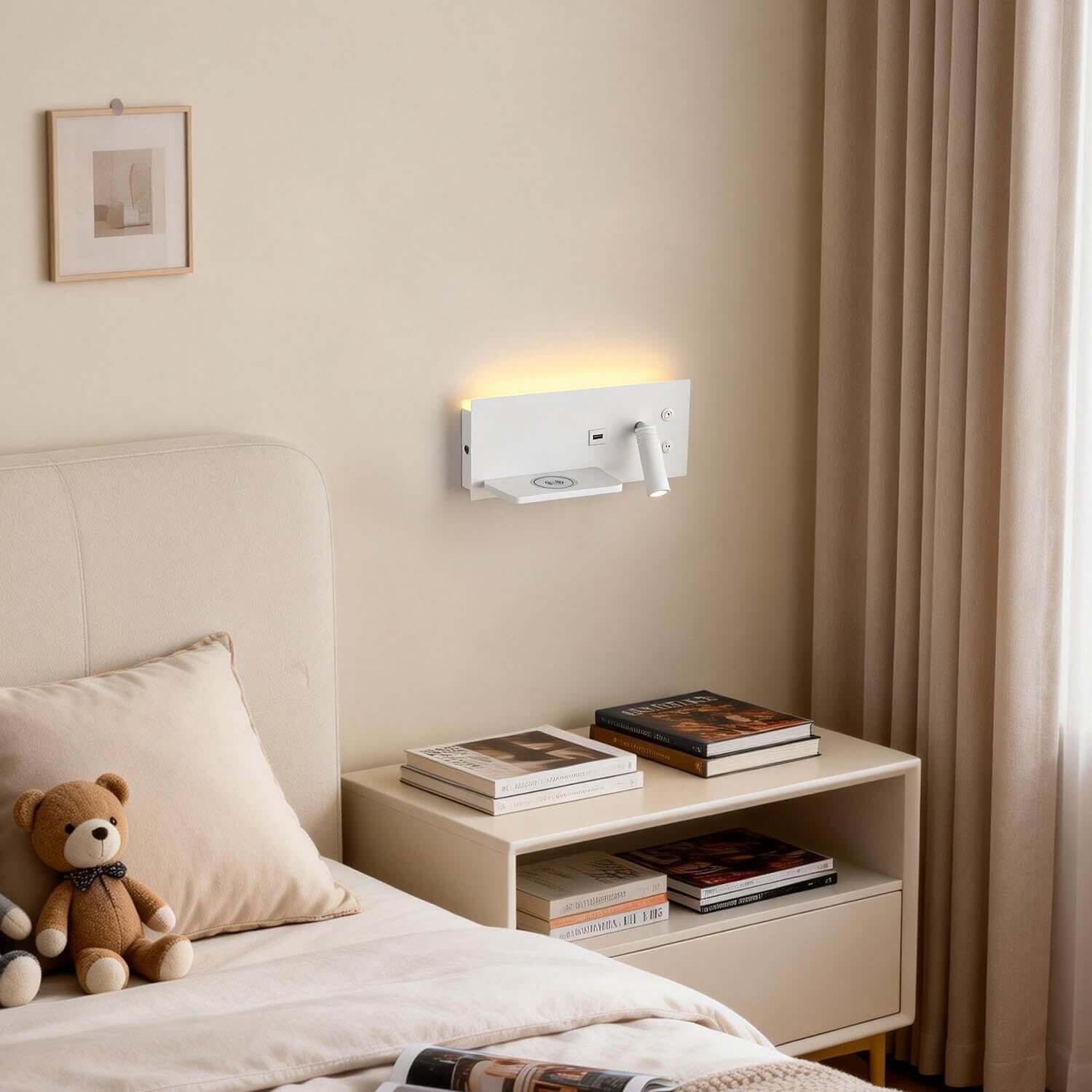 Luvan Wall Light