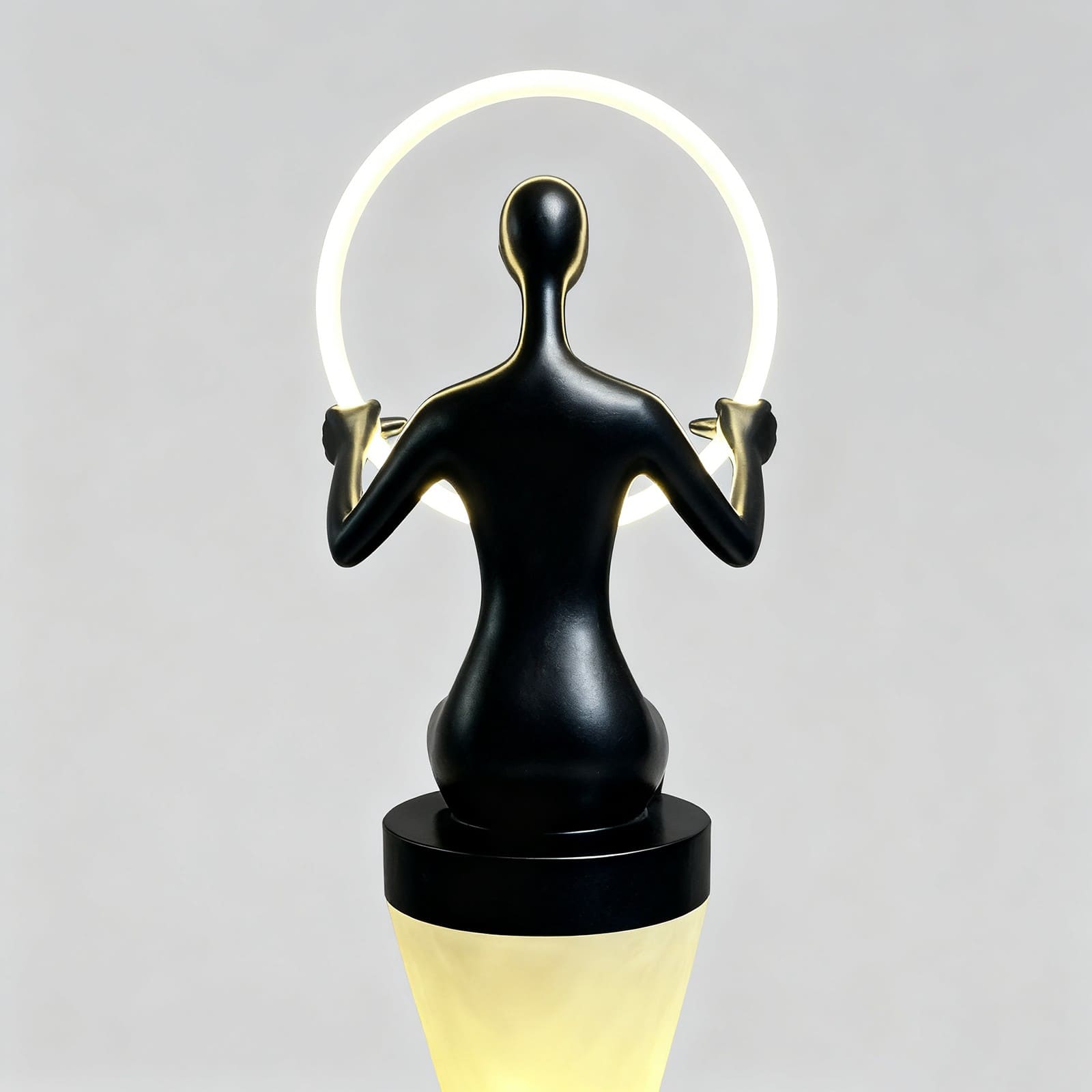 Luvoka Sculpture Floor Lamp