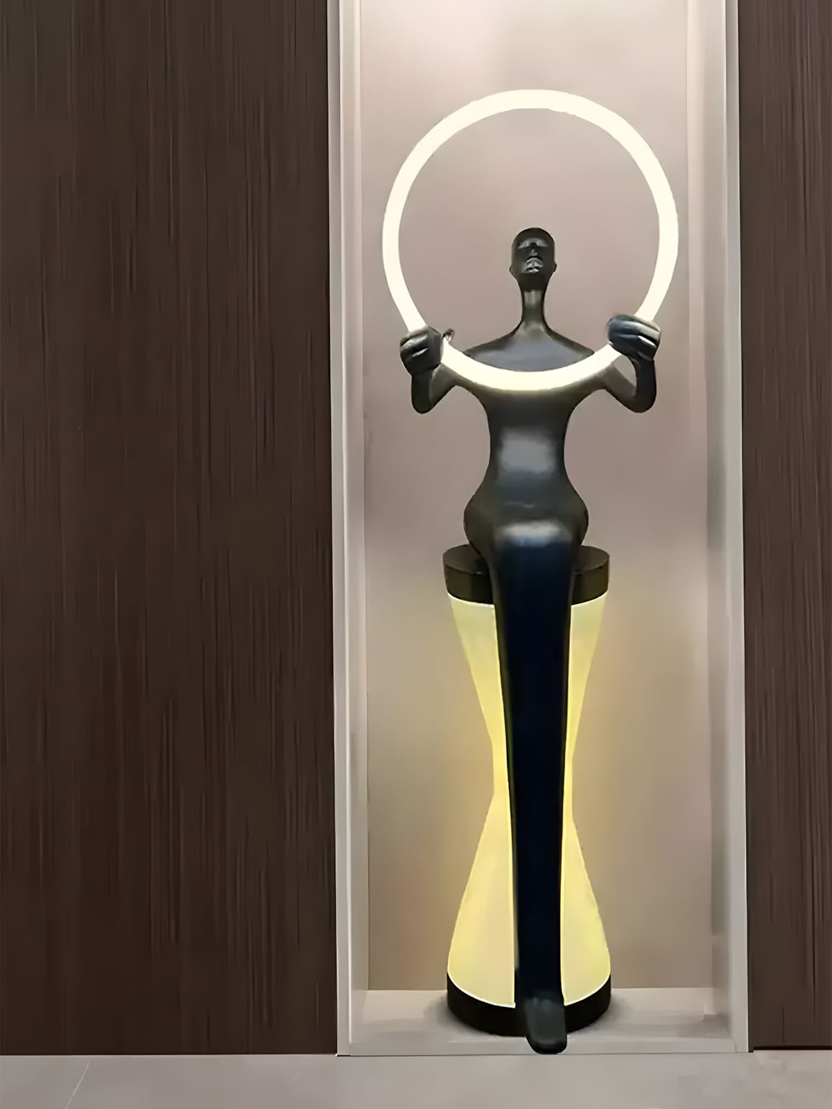 Luvoka Sculpture Floor Lamp