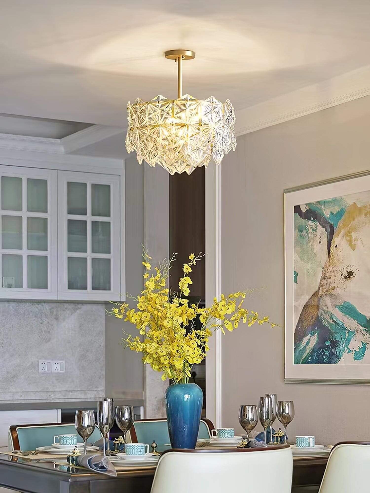 Lyrvixa Chandelier