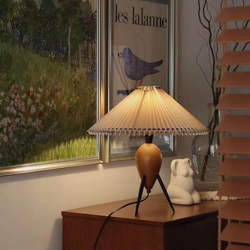 Makie Table Lamp