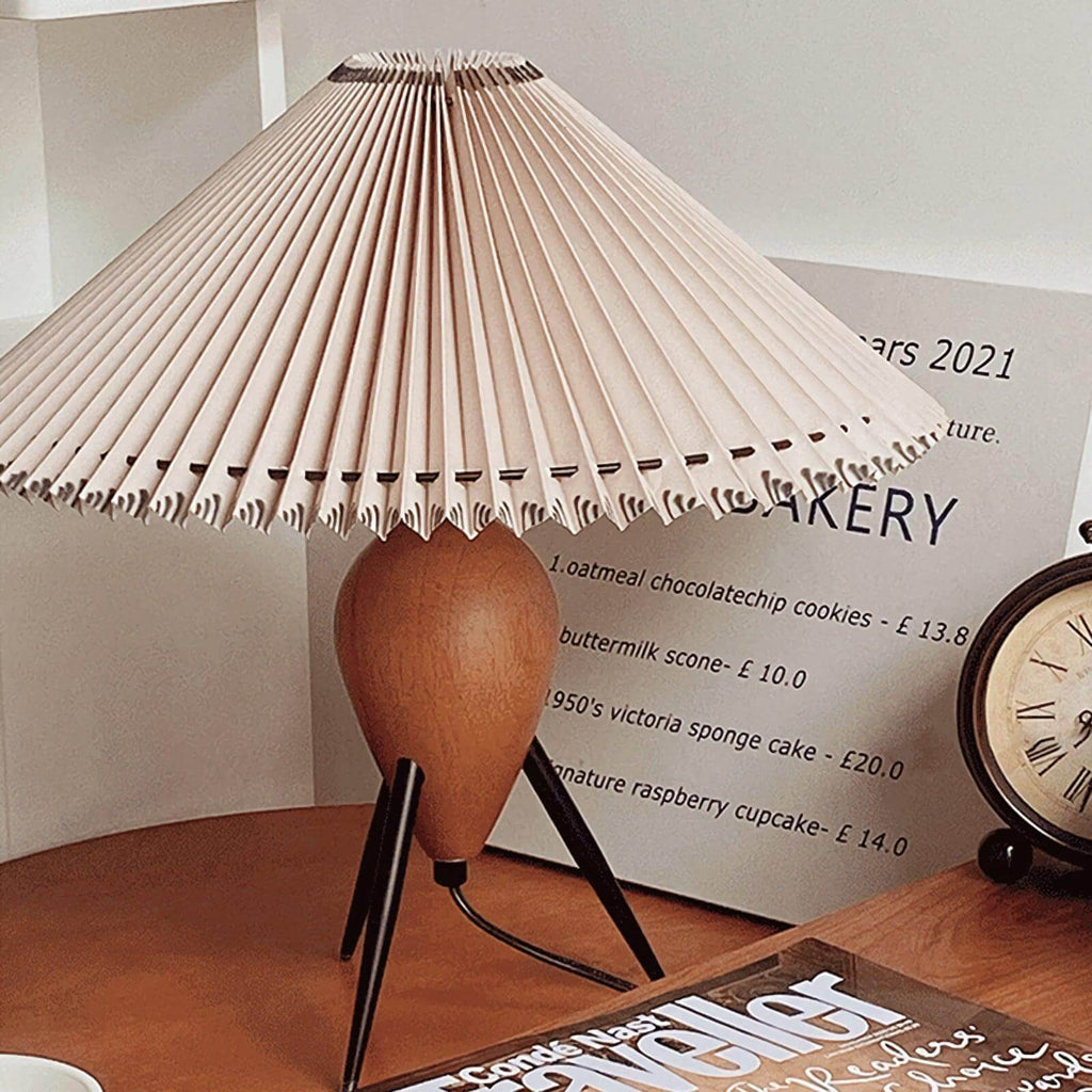 Makie Table Lamp