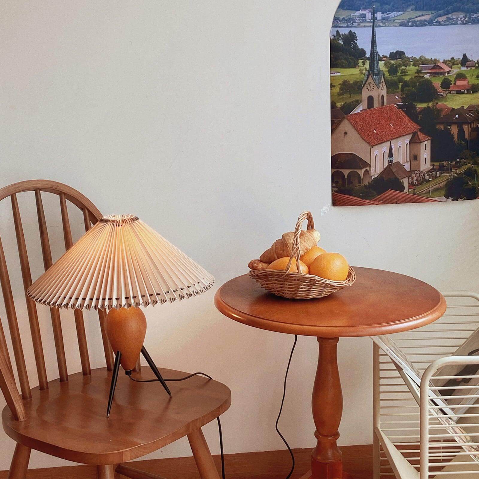 Makie Table Lamp