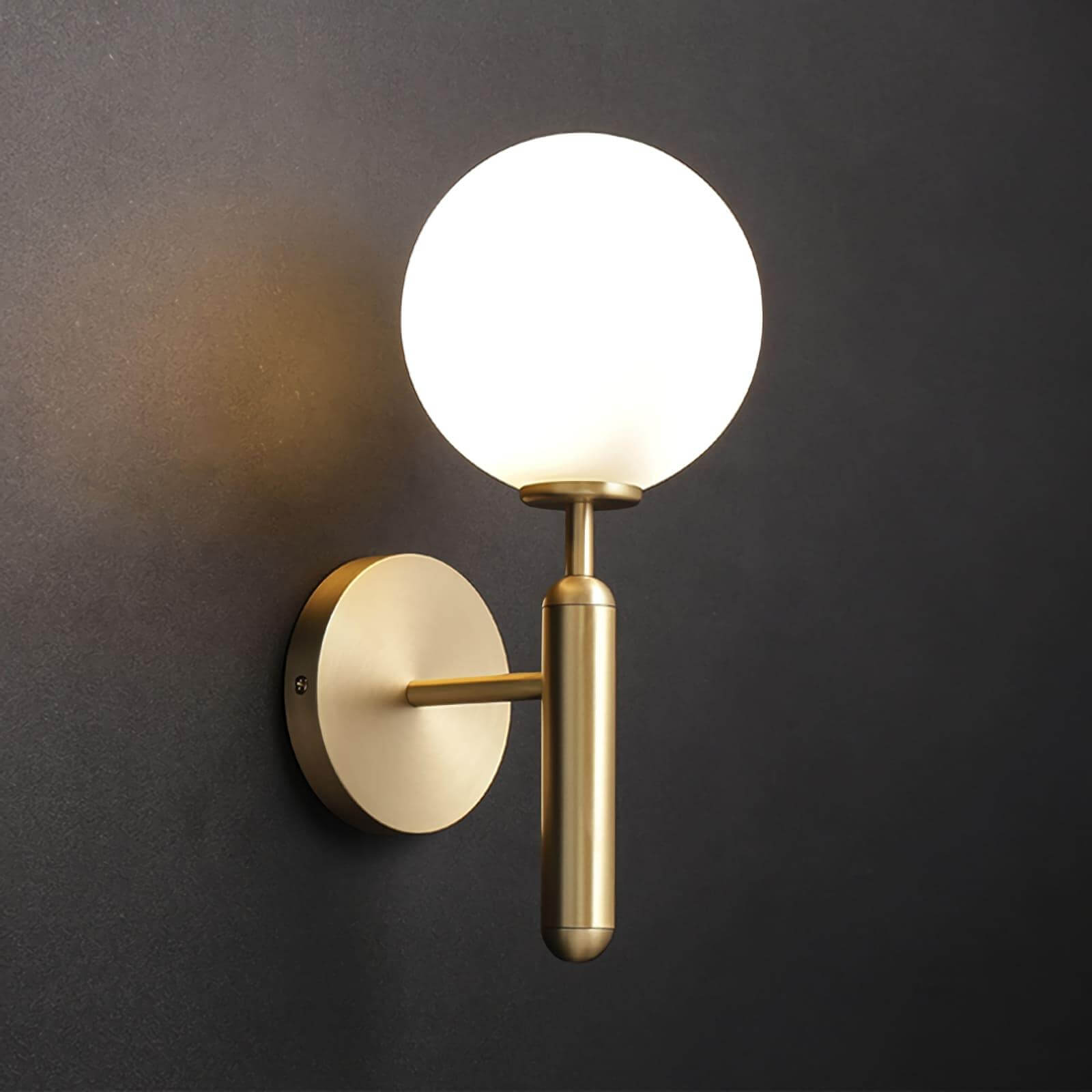 Miira Wall Light