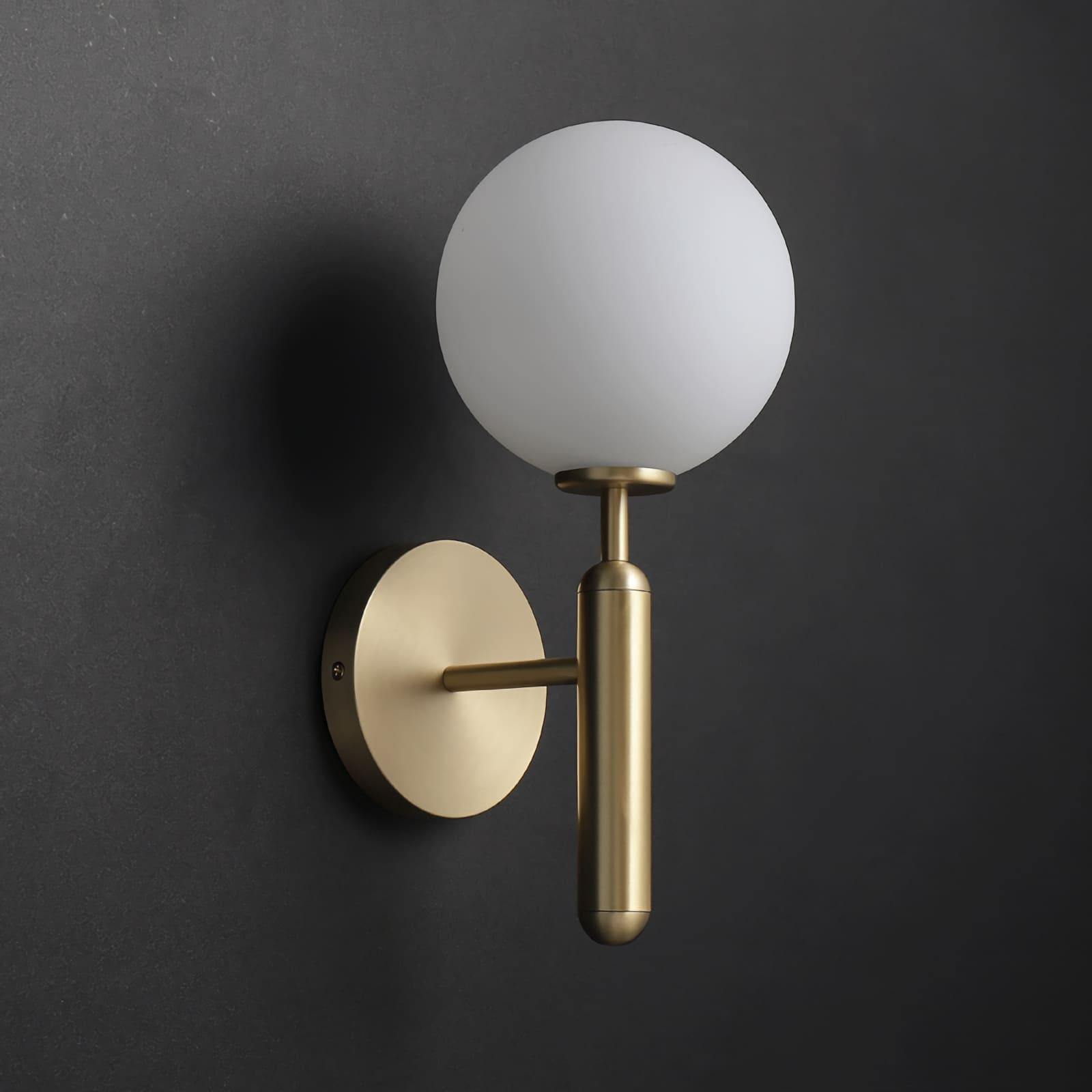 Miira Wall Light