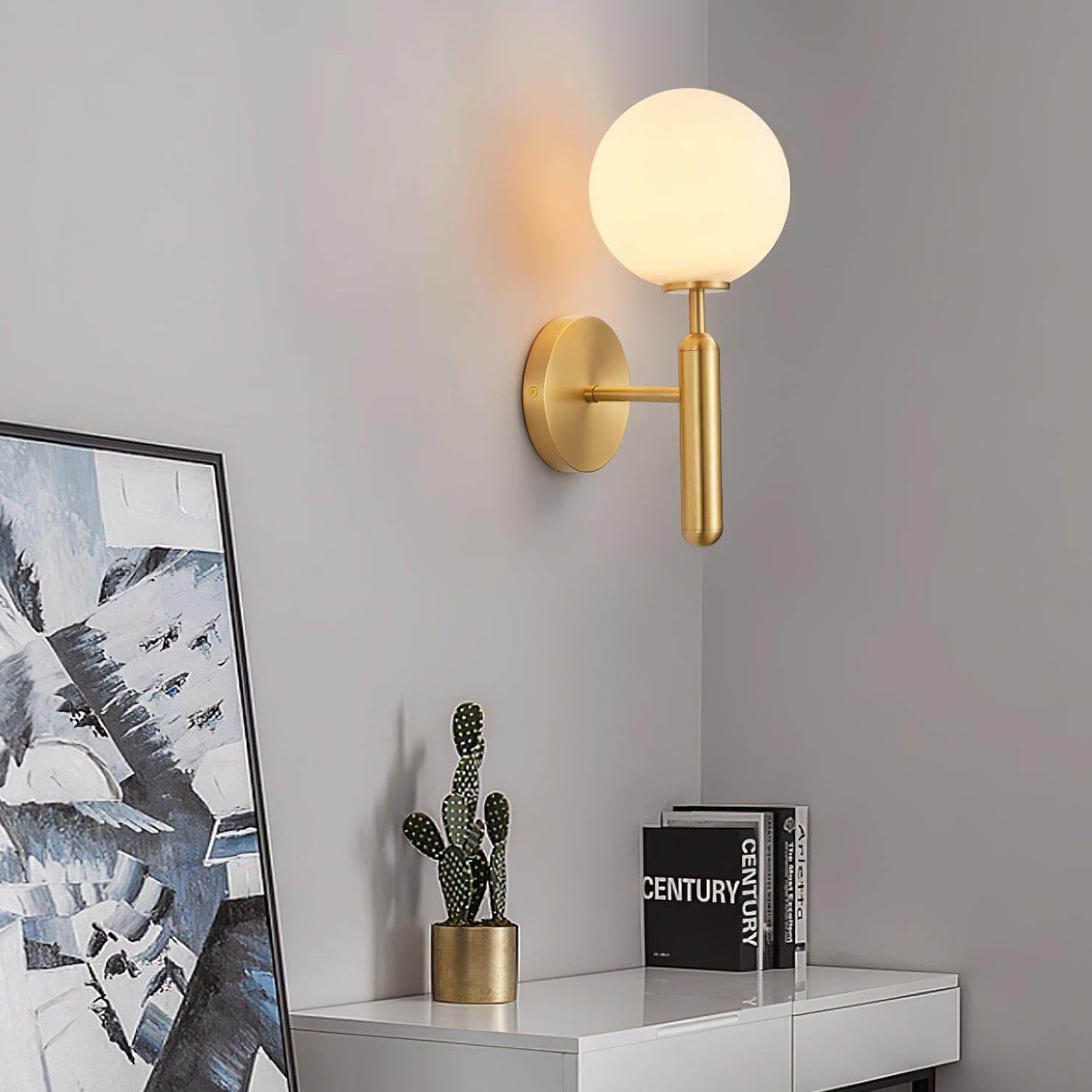 Miira Wall Light