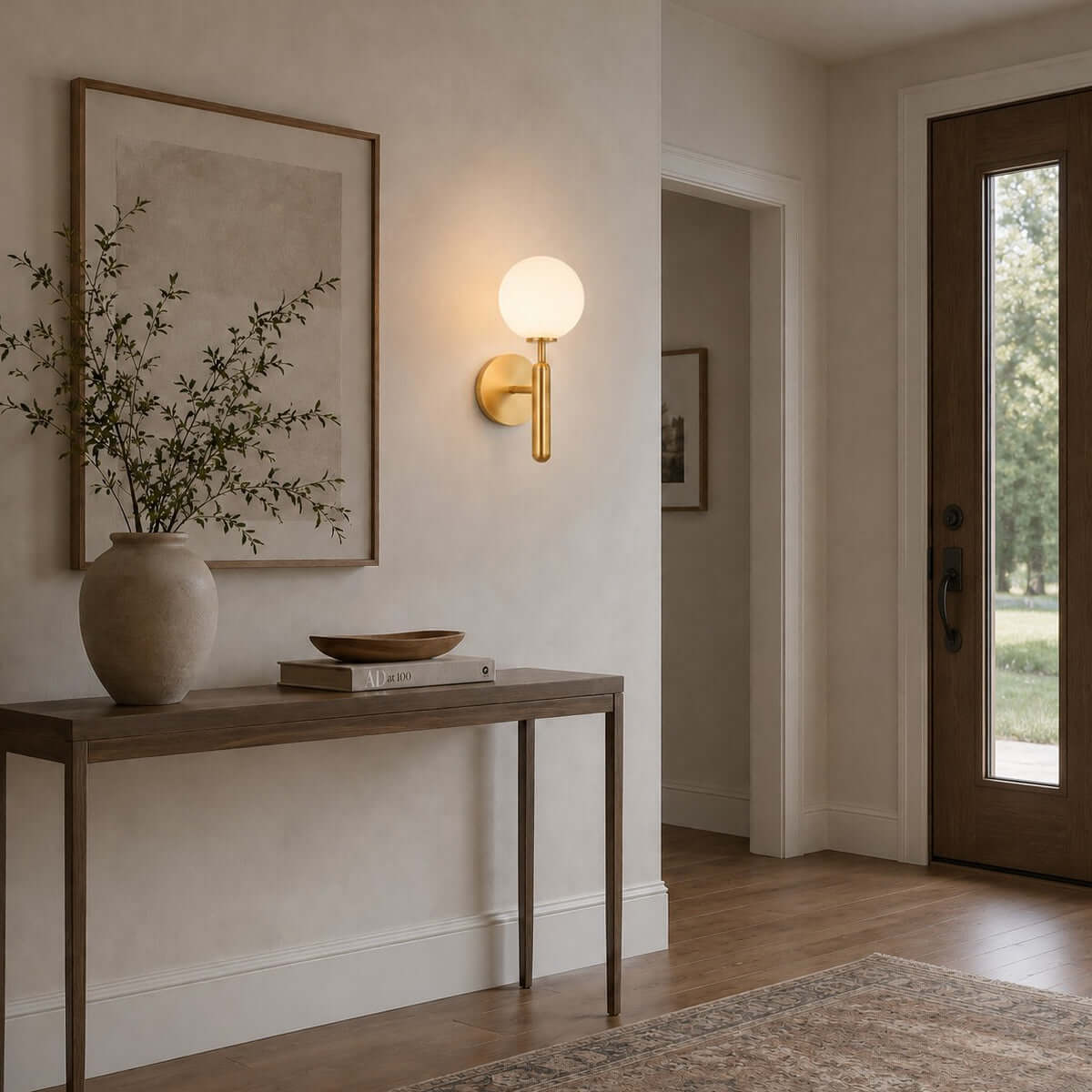 Miira Wall Light