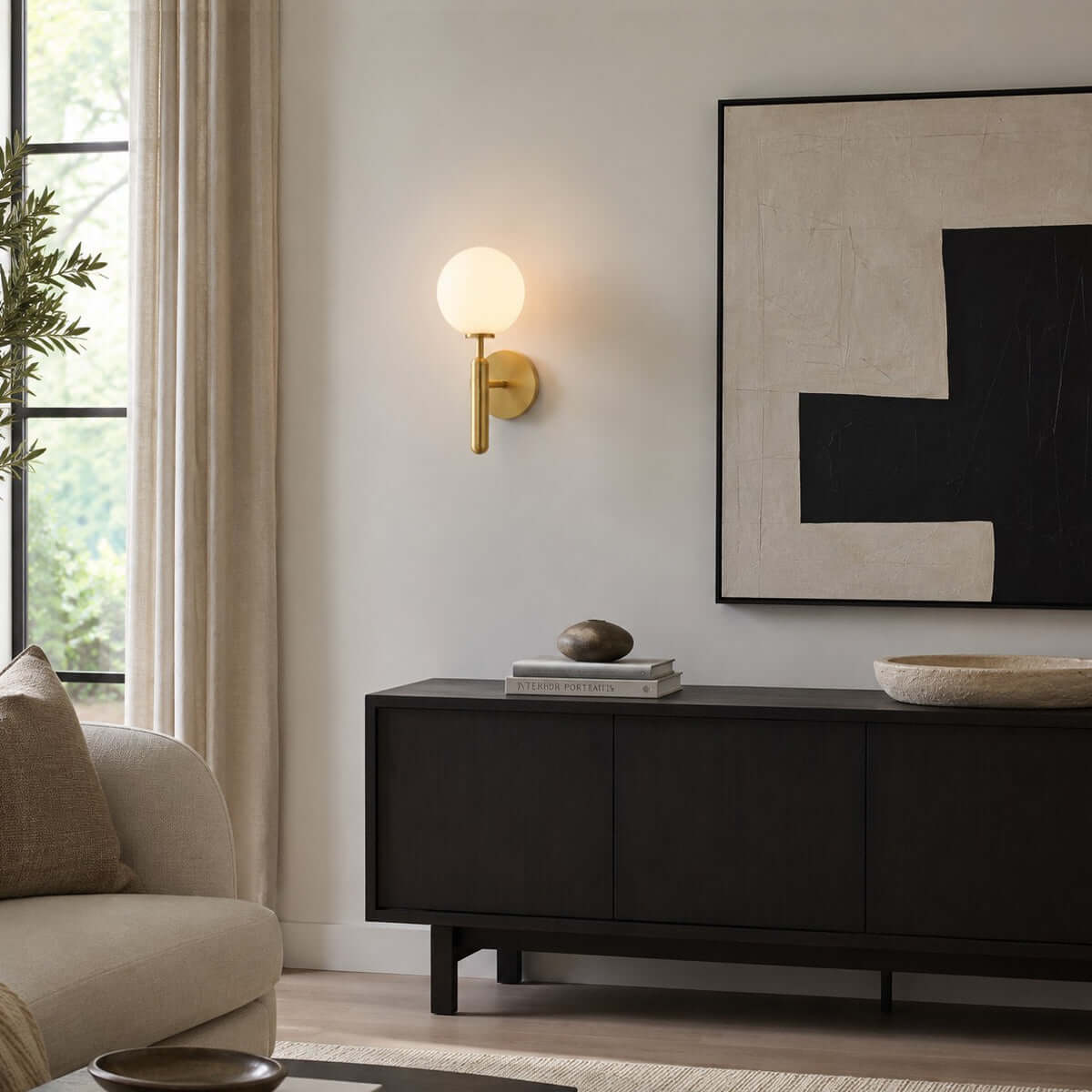 Miira Wall Light