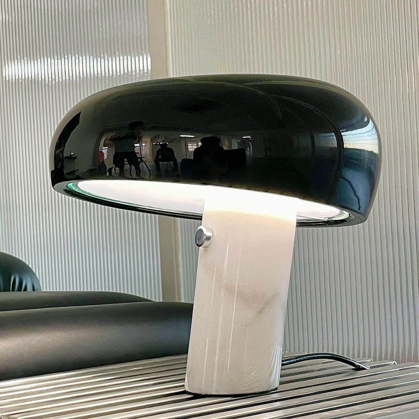 Snoopy Table Lamp