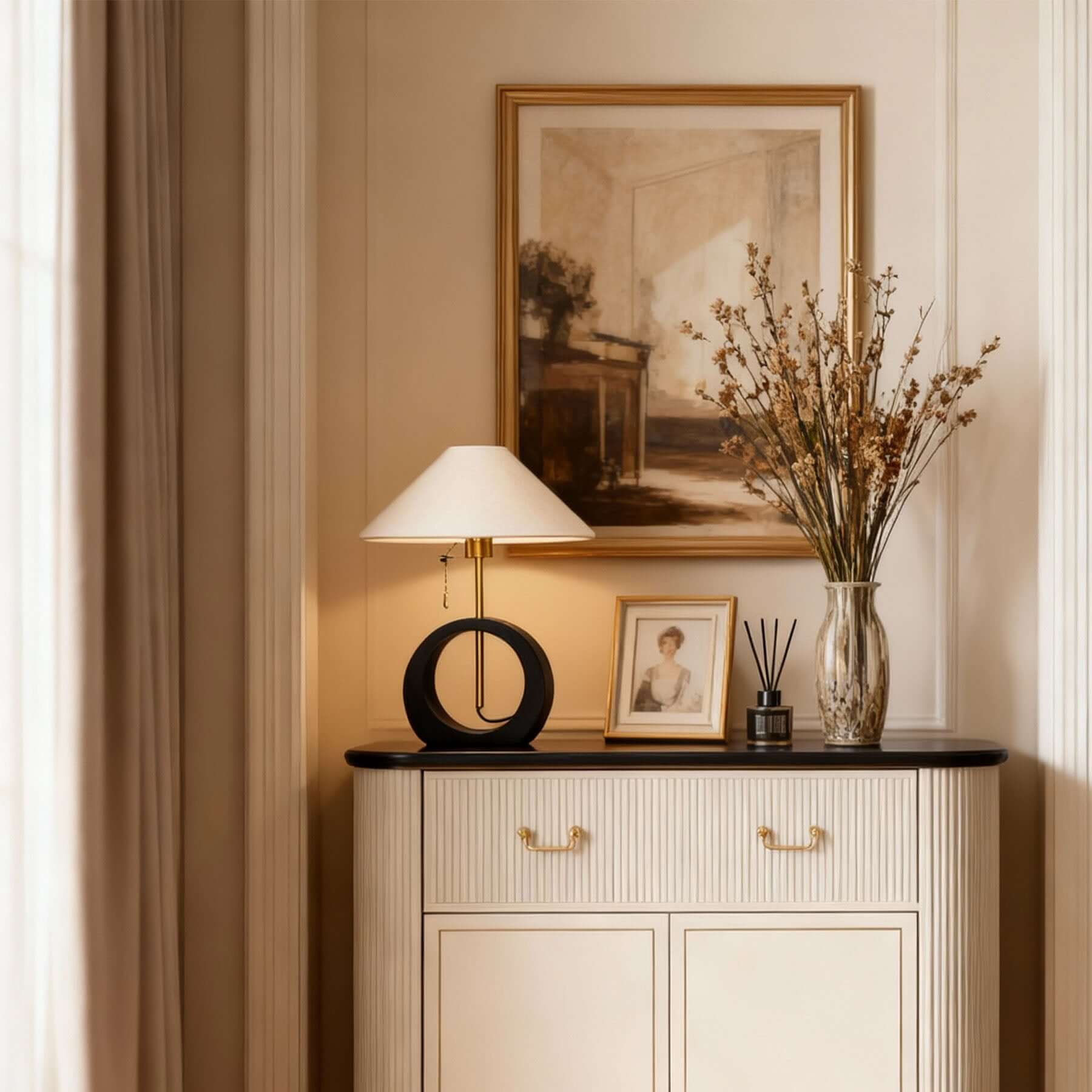 Molira Table Lamp
