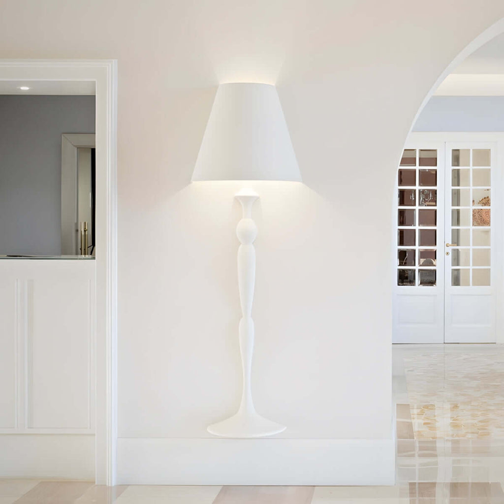 Naxeryn Wall Lamp