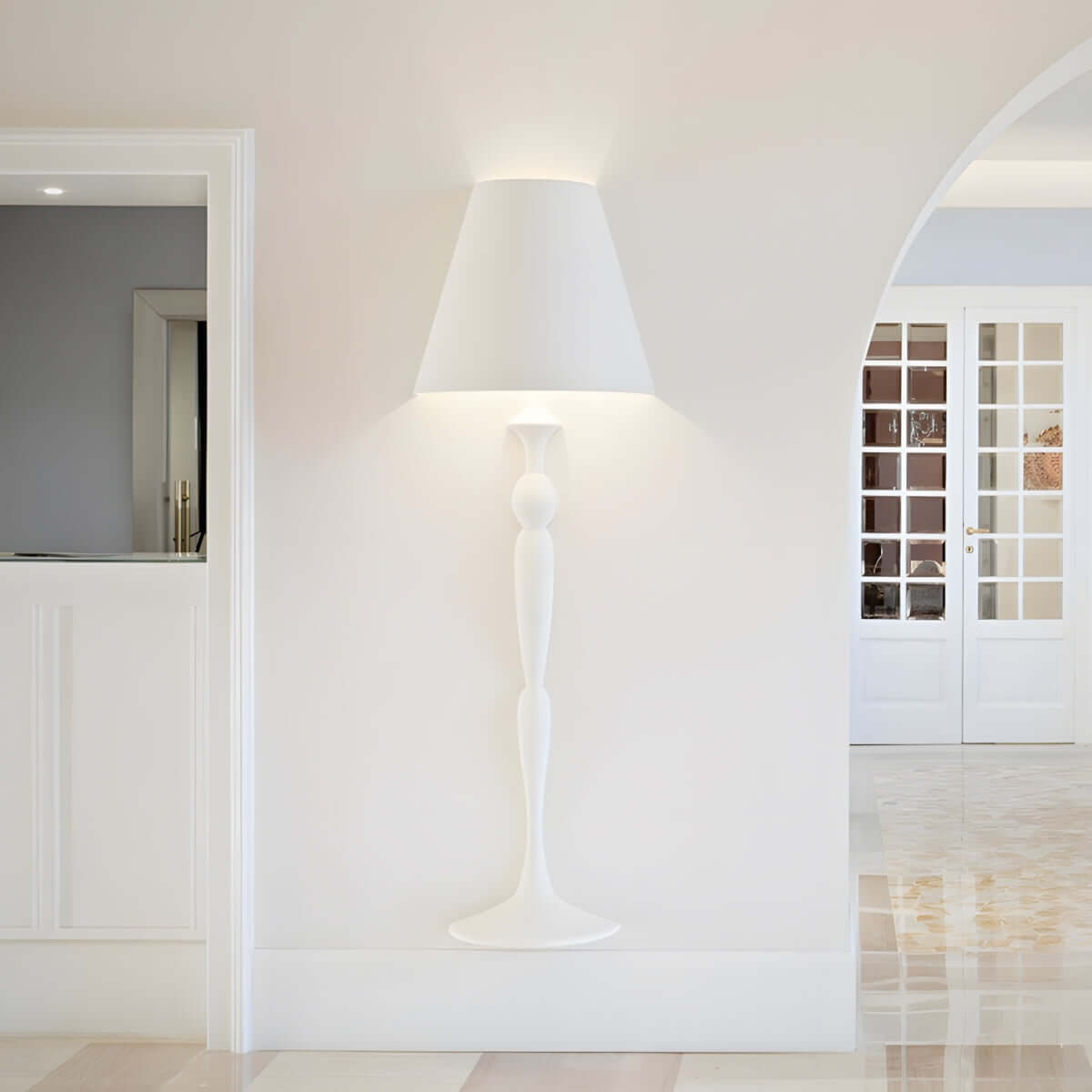 Naxeryn Wall Lamp