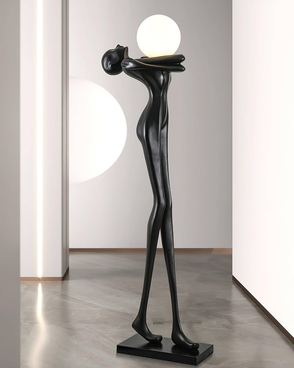 Nayomi Hug Floor Lamp