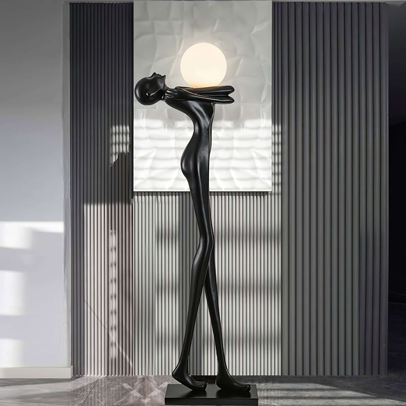 Nayomi Hug Floor Lamp