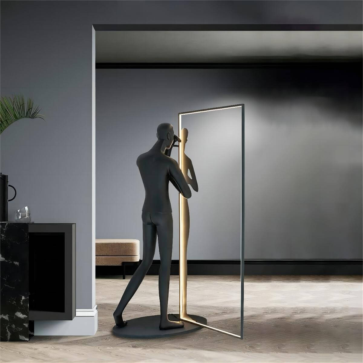 Nayru Sculpture Floor Lamp