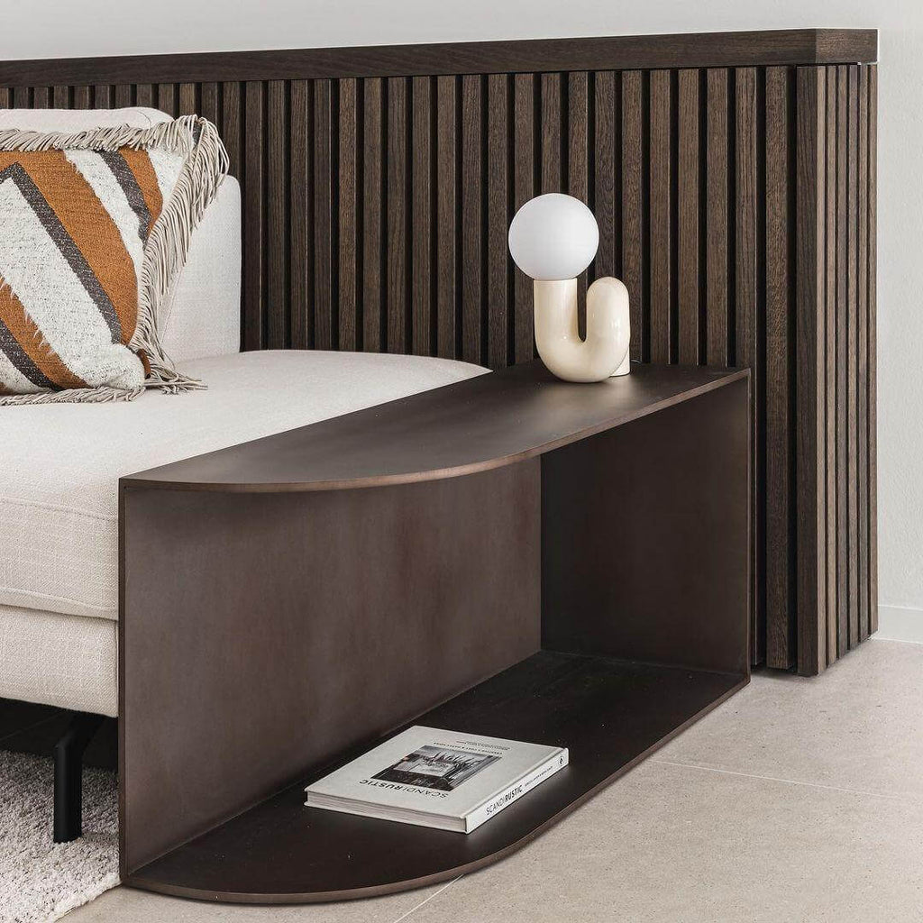 Neotenic Table Lamp