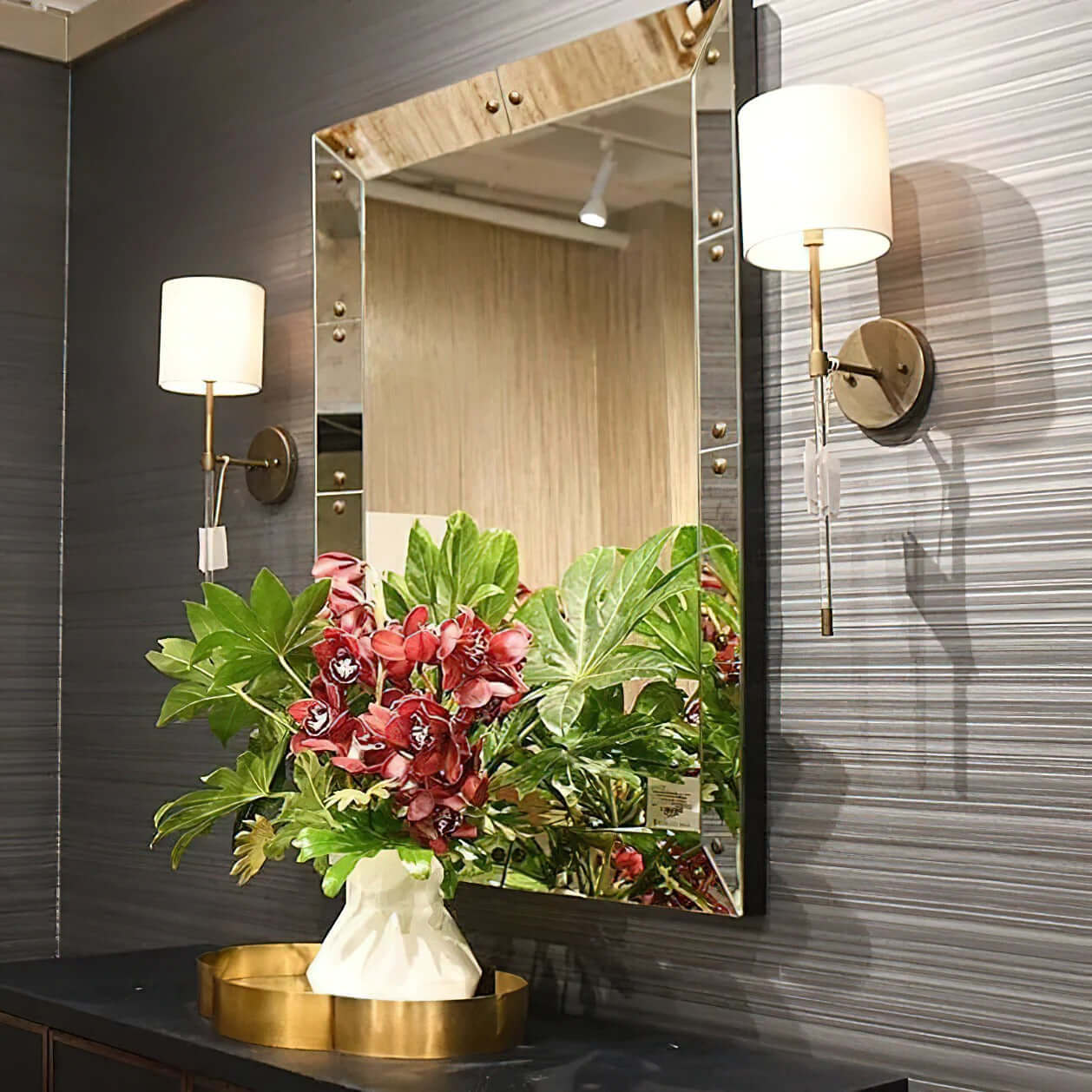 Norevia Wall Lamp