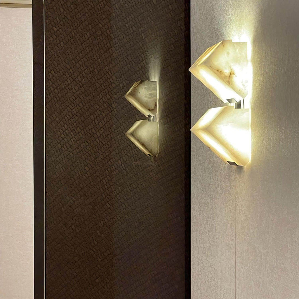 Novira Wall Lamp