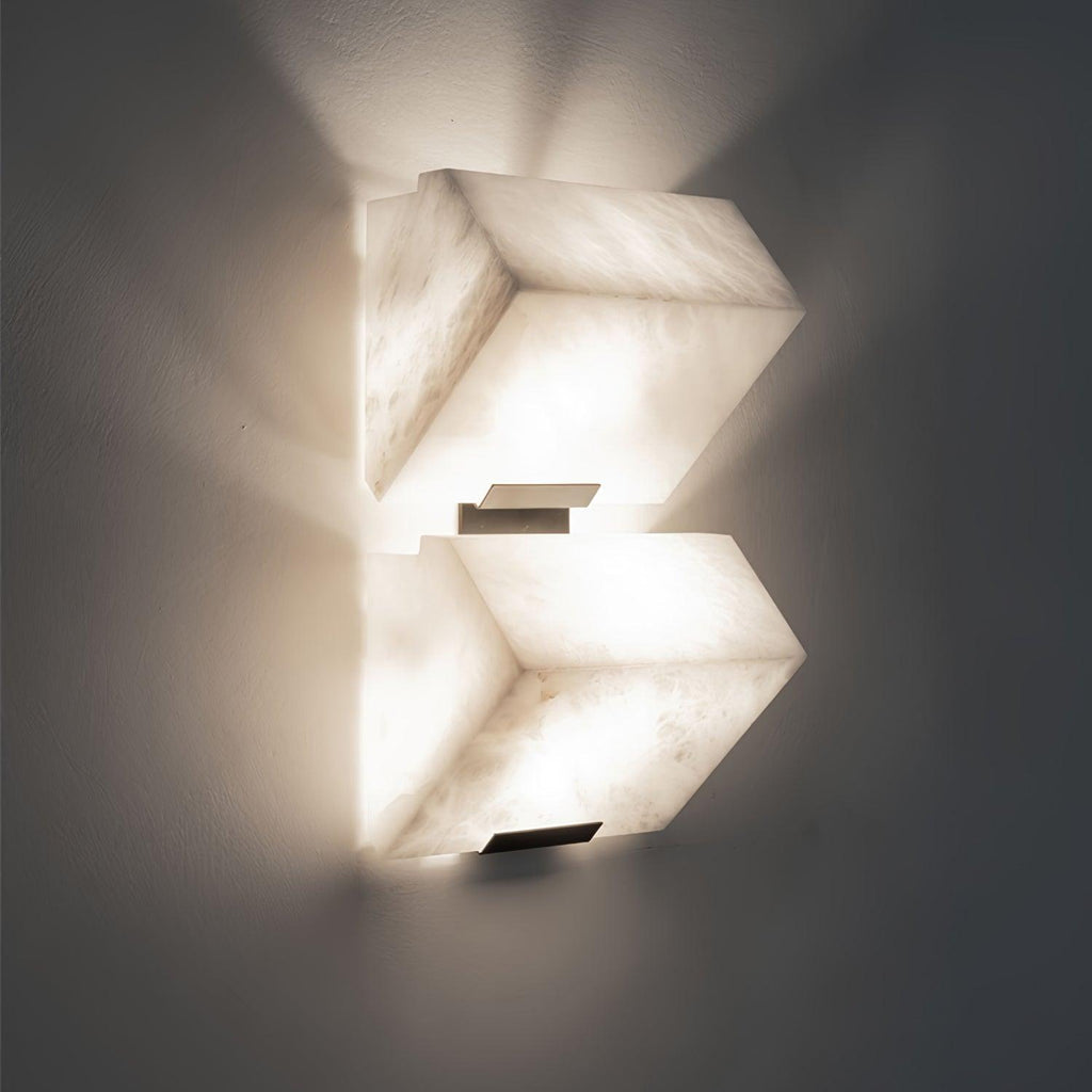 Novira Wall Lamp