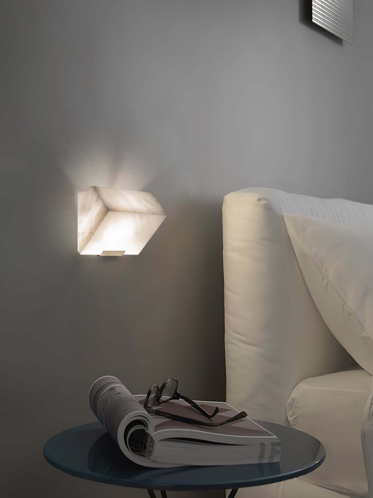 Novira Wall Lamp