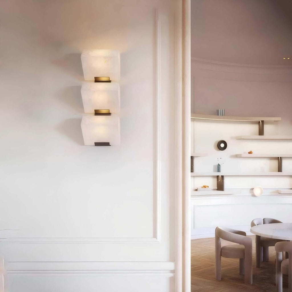 Novira Wall Lamp