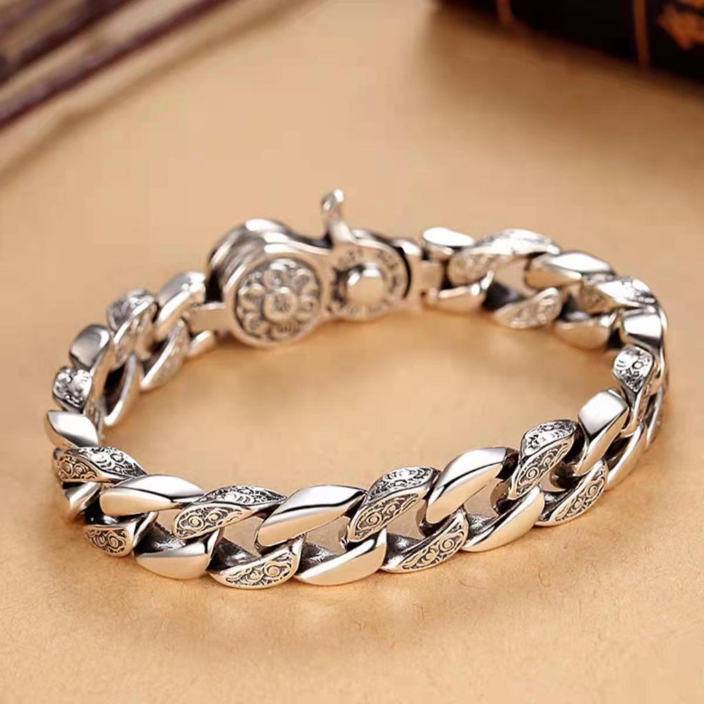 Six-character mantra rotating domineering bracelet