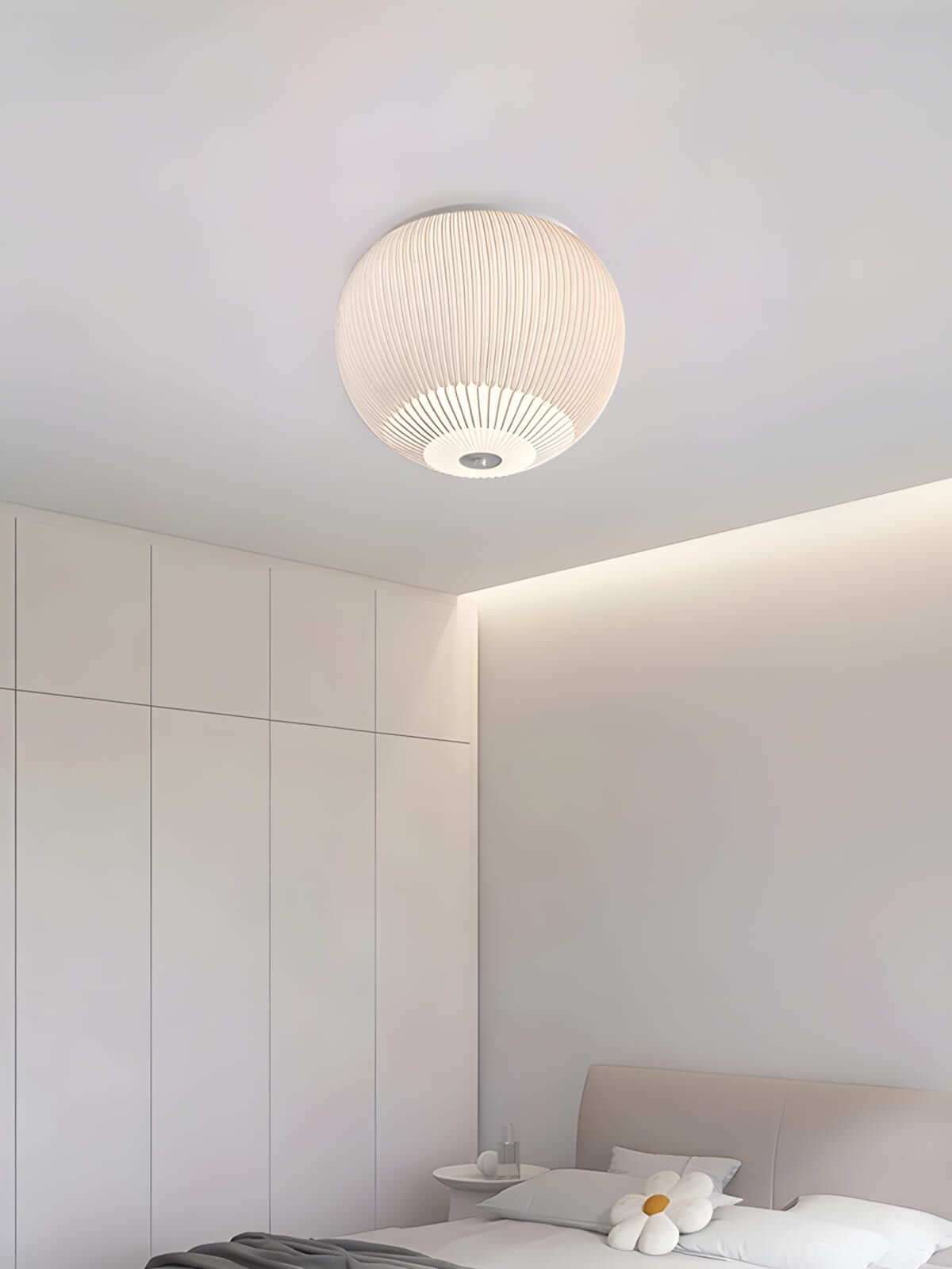 Ovelin Ceiling Light