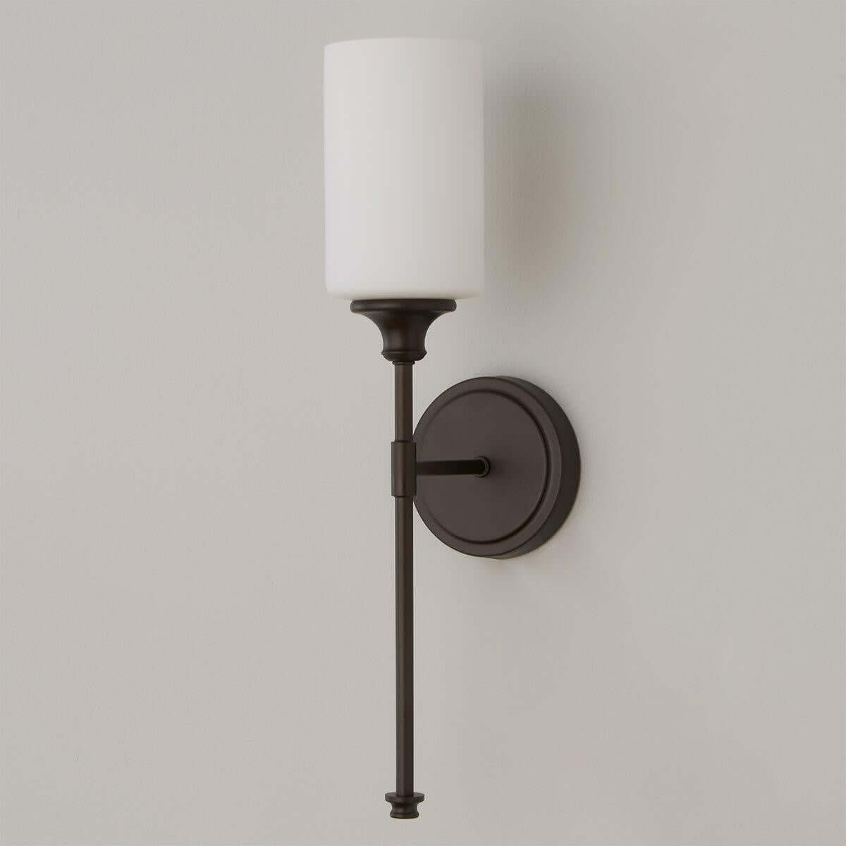 Ovrina Wall Lamp