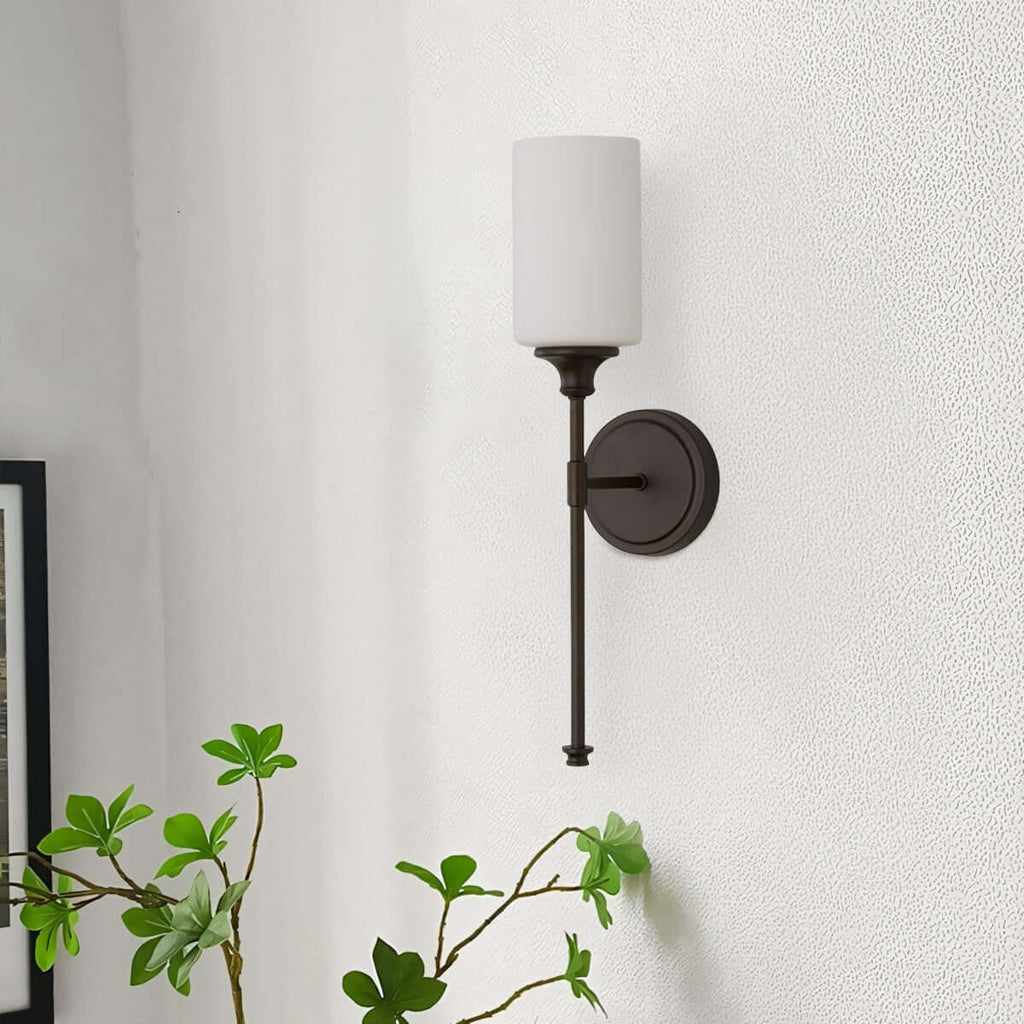 Ovrina Wall Lamp