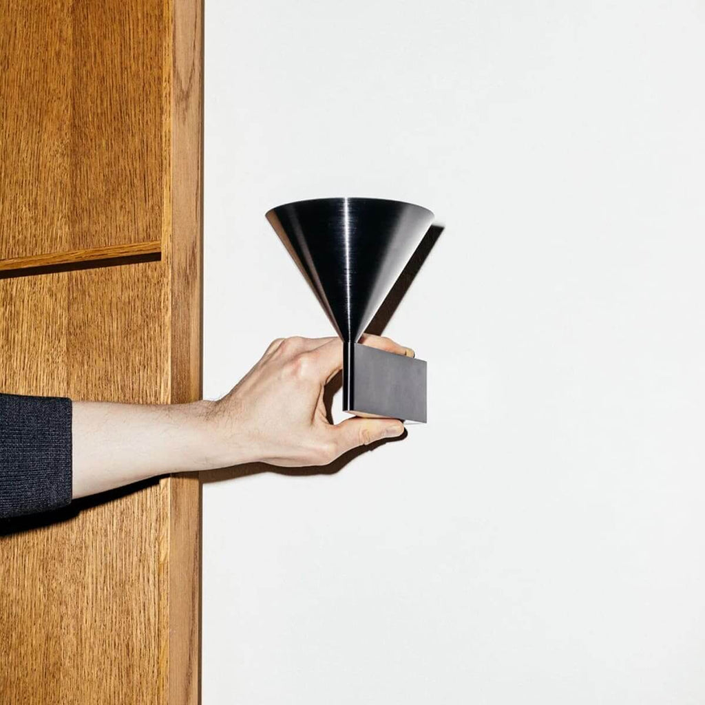 Ozyra Wall Lamp