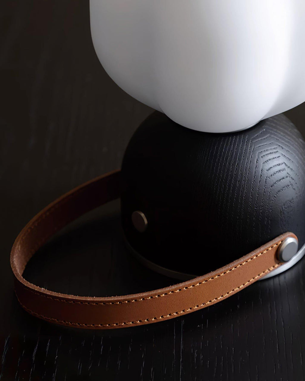 Luna Portable Table Lamp