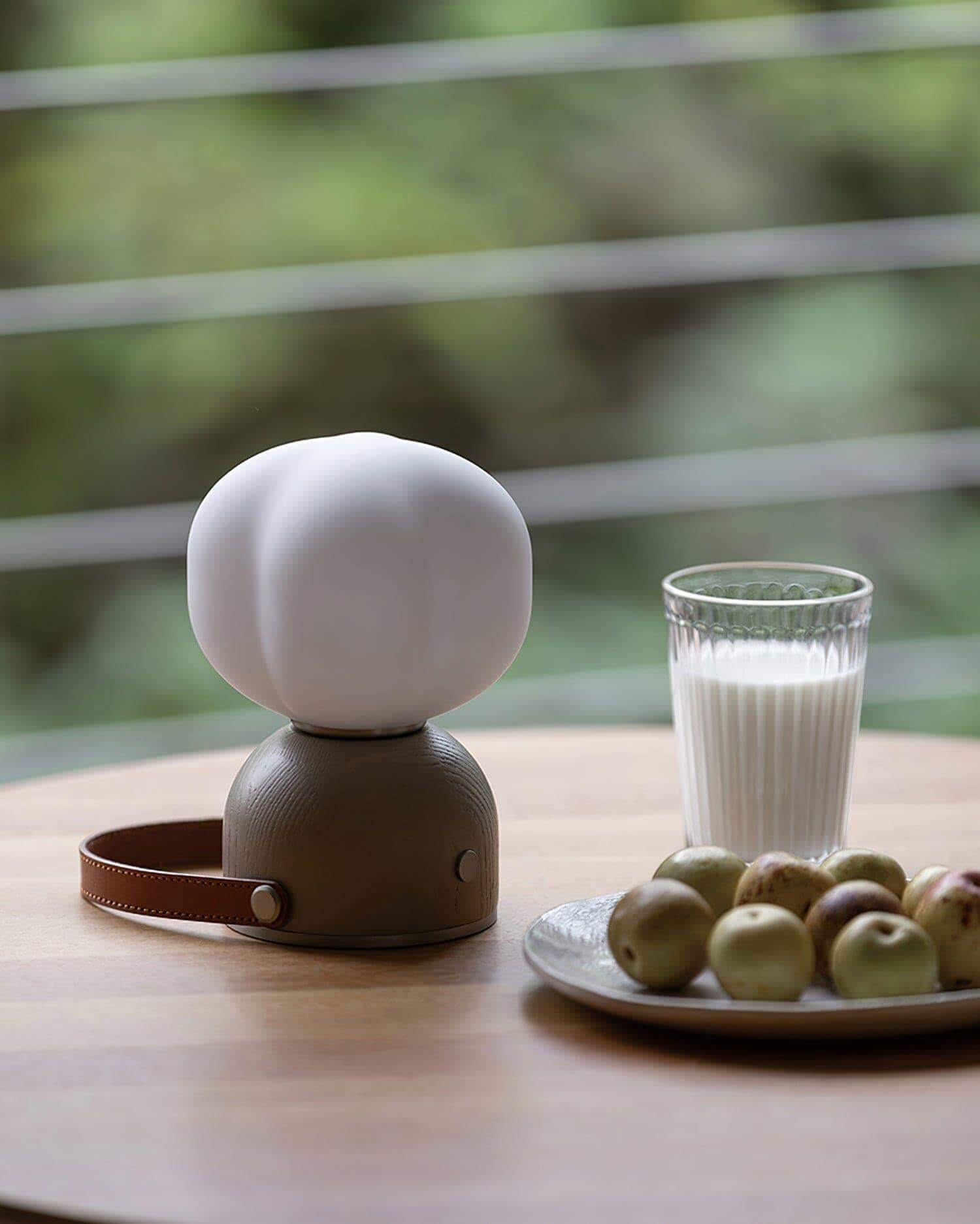 Luna Portable Table Lamp