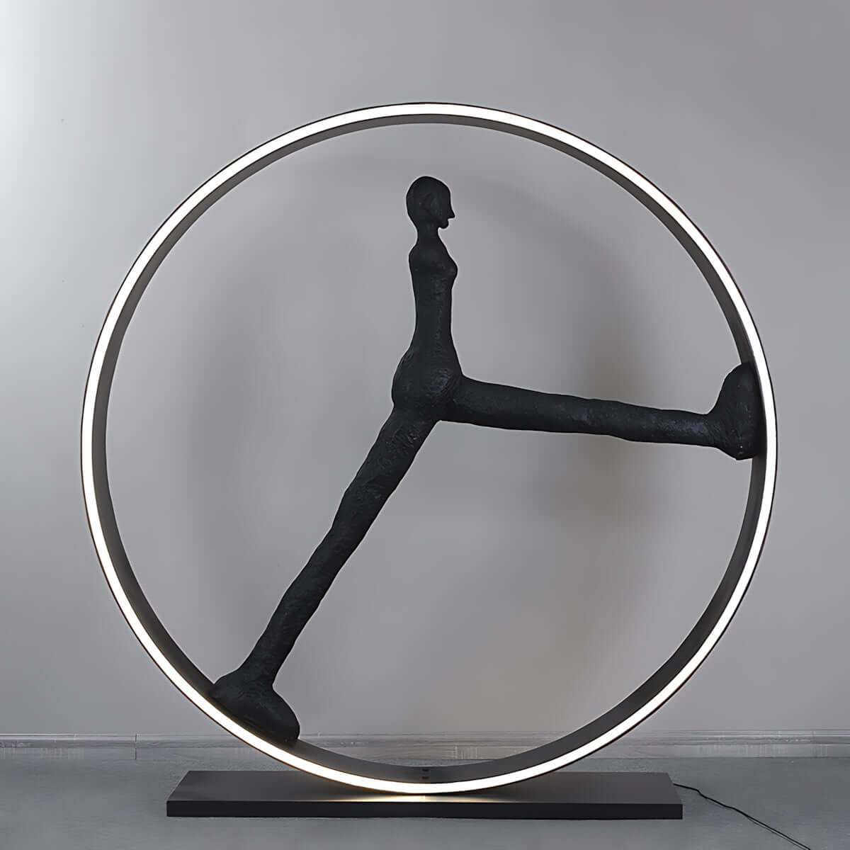Quastra Resin Floor Lamp