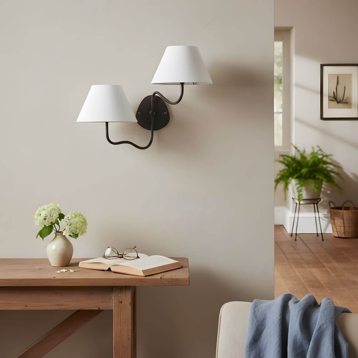 Quenira Wall Lamp