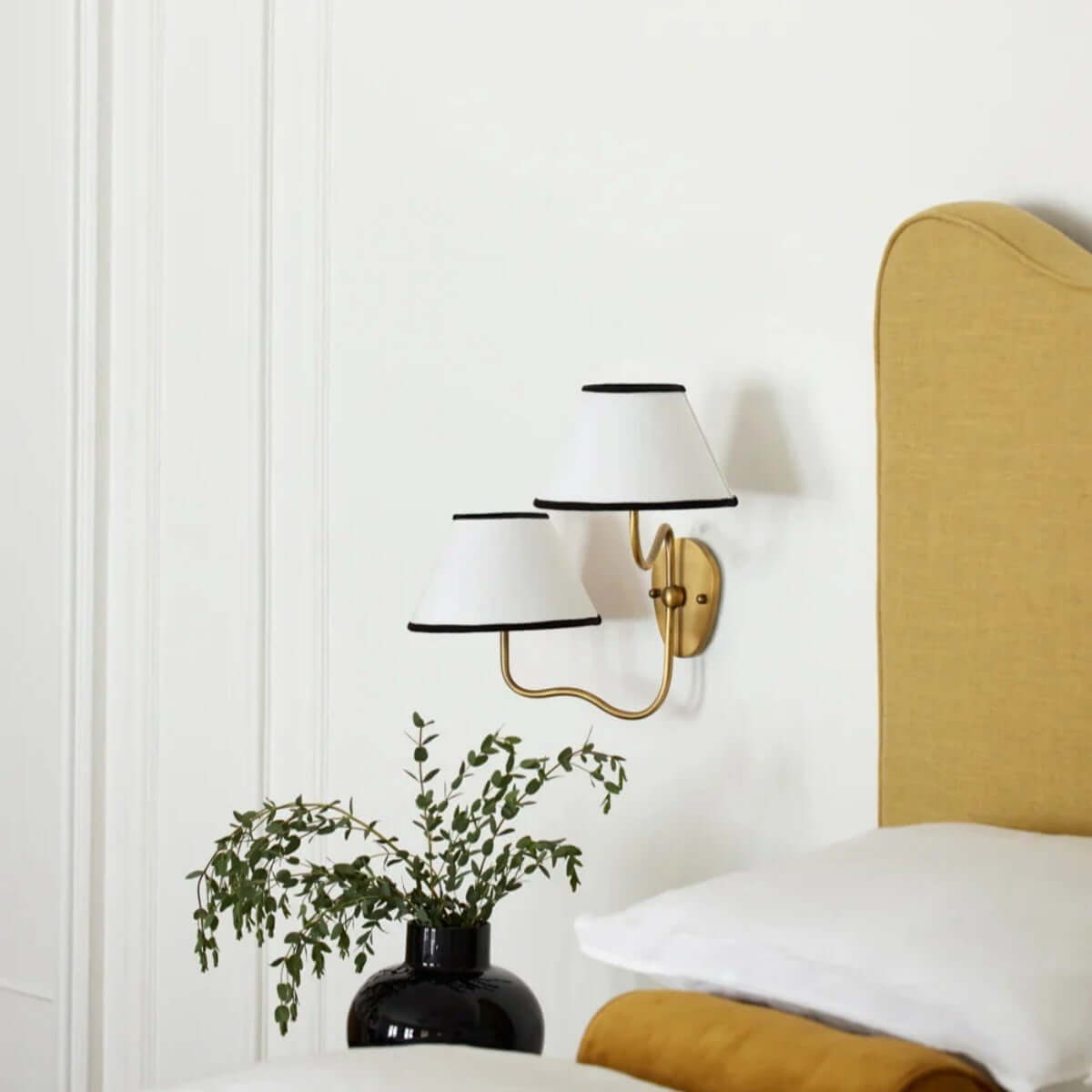 Quenira Wall Lamp