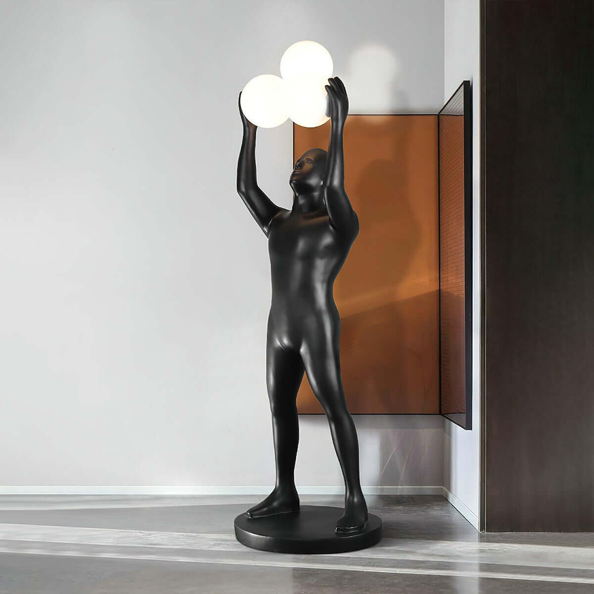 Qureal Sculpture Floor Lamp