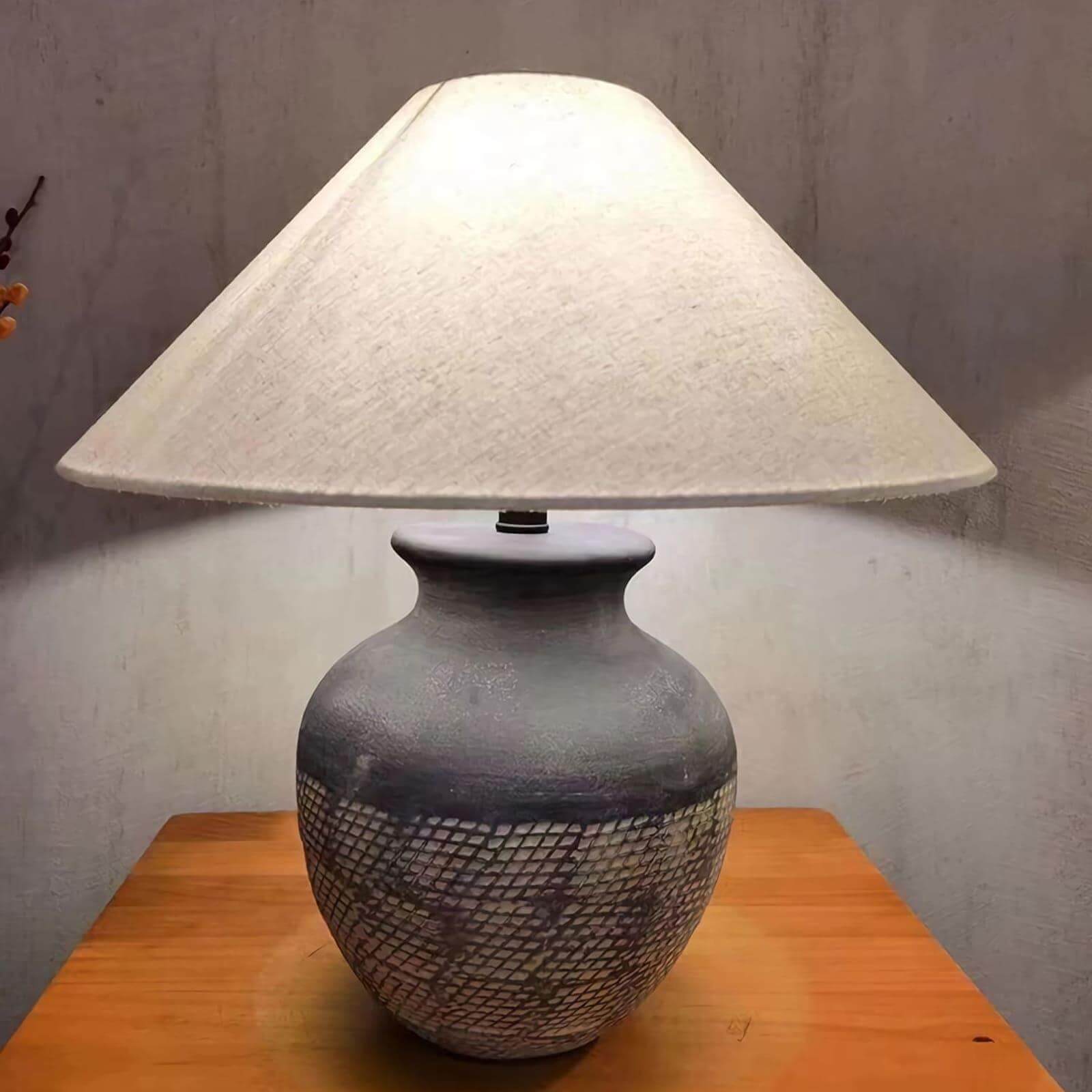 Retro Ceramic Table Lamp