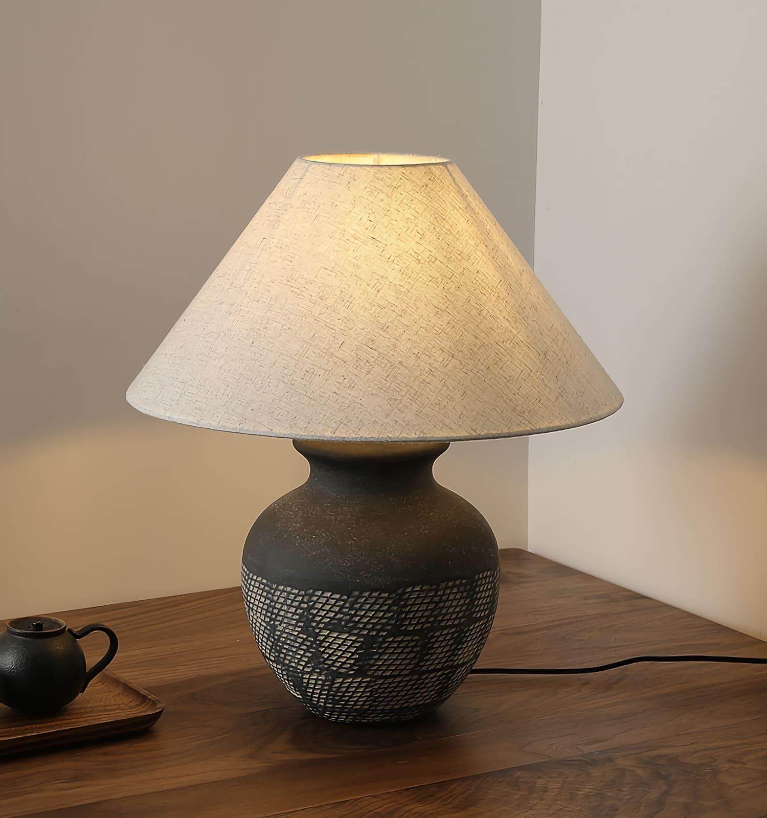 Retro Ceramic Table Lamp