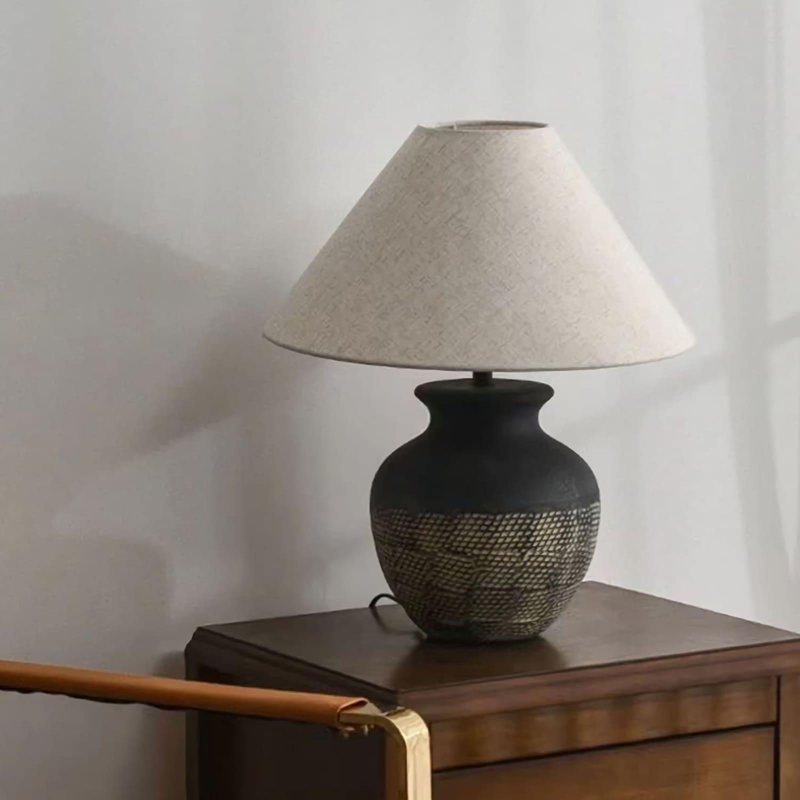 Retro Ceramic Table Lamp
